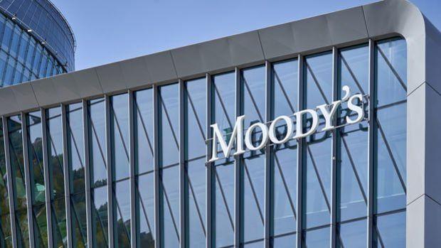 Moody's may downgrade the ratings of 6 regional banks in the USA