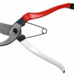 Okatsune 103 Bypass Secateurs