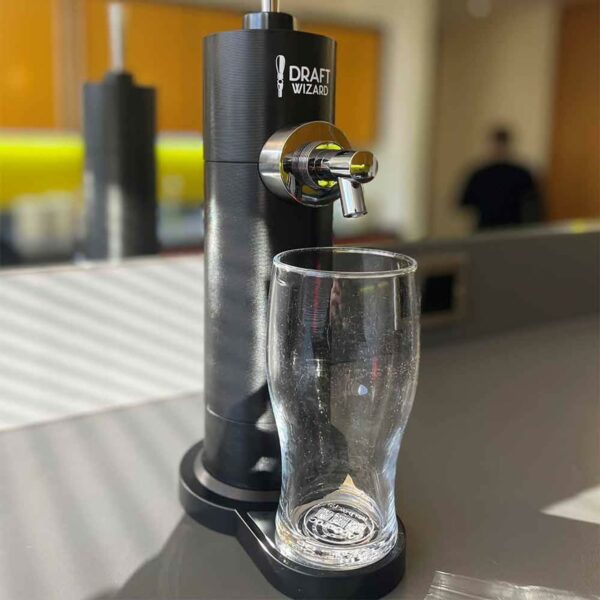 Draft Wizard Ultrasonic Frothing Beer Dispenser Battery Powered Home Draught Tap