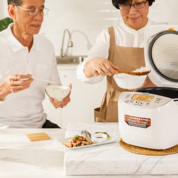Zojirushi Rice Cooker NL-DSQ18, 220V-240V, 1.8L, White