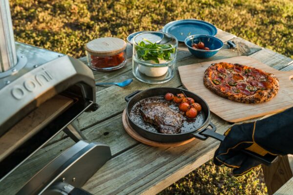 Ooni Karu 12 Multi-Fuel Outdoor Pizza Oven – Portable Wood and Gas Fired Pizza Oven with Pizza Stone, Outdoor Ooni Pizza Oven - Woodfired & Stonebaked Pizza Maker, Countertop Dual Fuel Pizza Oven