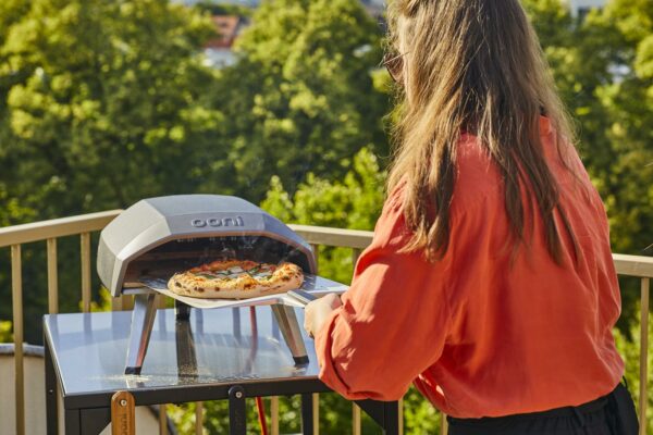 Ooni Koda 12 Gas Pizza Oven – 37 mBar Propane Outdoor Pizza Oven, Portable Pizza Oven For Fire and Stonebaked 12 Inch Pizzas