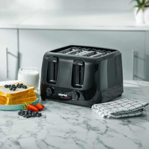 Geepas 4 Slice Bread Toaster with 6 Level Browning Control | Removable Crumb Tray, Cancel Function