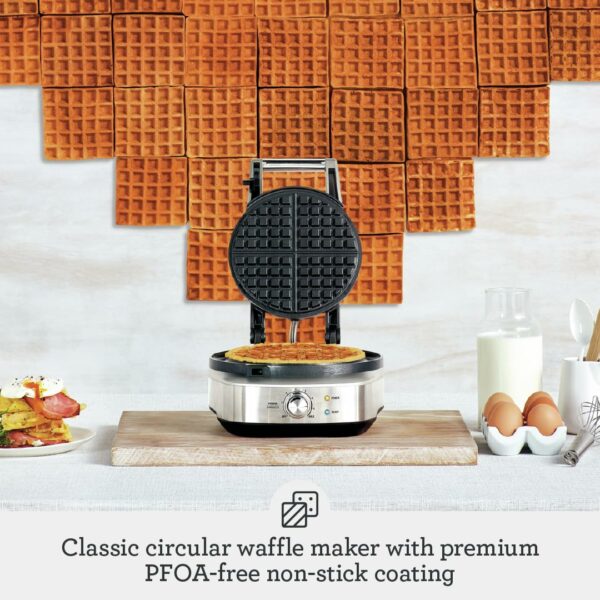 Sage - The No-Mess Waffle Maker - With Non-Stick Surface, No Mess Moat & Browning Control - Brushed Stainless Steel