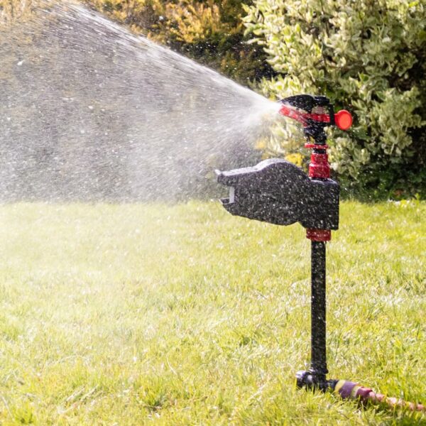 PestBye® Jet Spray Battery Operated Motion Activated Cat Scarer & Repellent - Animal Repeller