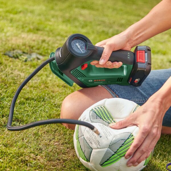Bosch Home and Garden Electric Air Pump/Air Compressor UniversalPump 18V (1x 2,0 Ah Battery; 18 Volt System; for Car, Motorcycle and Bicycle Tyres; 150 PSI; 10.3 Bar; in Carton Packaging)