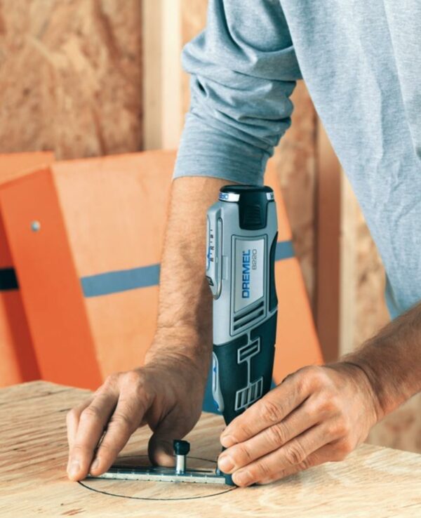 Dremel 8220 Cordless Rotary Tool 12 V, Multi Tool Kit with 1 Attachment, 5 Accessories, Lithium-Ion 2.0 Ah Battery, LED Light, Speed 5000-35000 rpm for Carving, Engraving, Cutting, Sanding, Grinding