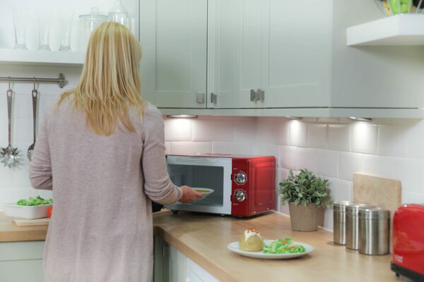 Russell Hobbs RHMM701R 17 Litre 700 W Red Solo Manual Microwave with 5 Power Levels, Ringer, Timer, Defrost Setting, Easy Clean
