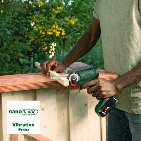Bosch Cordless NanoBlade Saw UniversalCut 18V-65 (Fast Free-Hand Cutting in Wood and Plastic; Max. Cutting Depth 65 mm; 18 Volt System; Without Battery; in SystemBox) – Amazon Edition