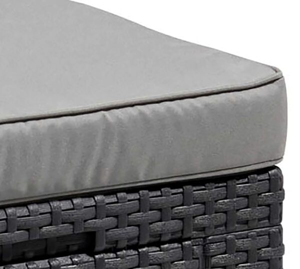 Keter Cube with Storage and Cushion