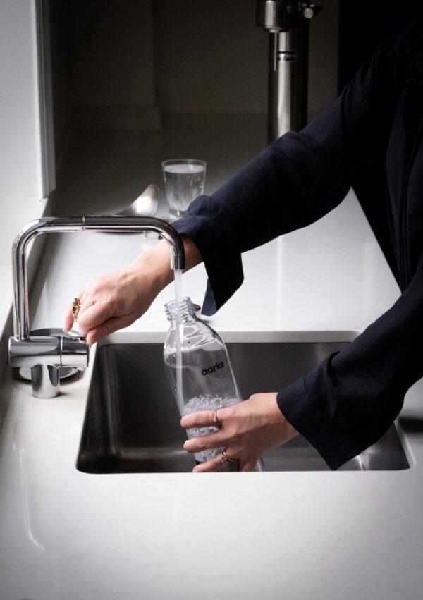 aarke PET Bottle for Sparkling Water Maker Carbonator 3, BPA free with Details in Steel, 0.8 Litres