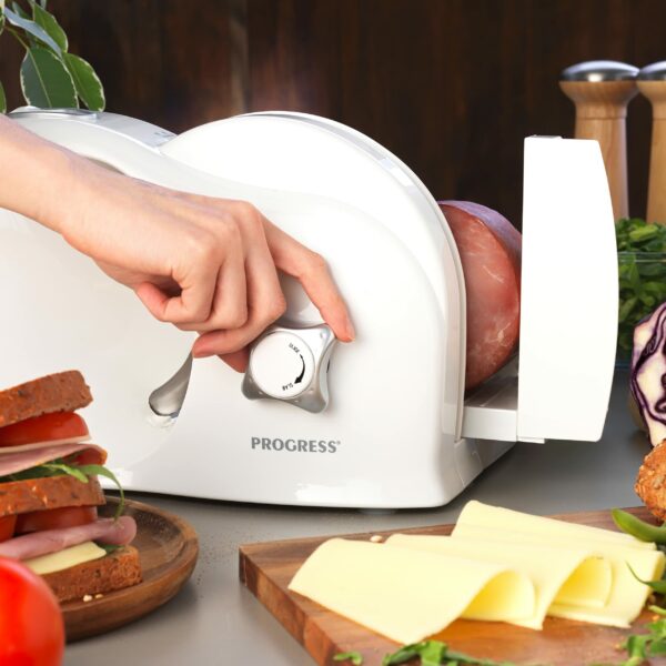 Progress EK3683P Electric Meat Slicer – Non-Slip Deli Food Cutter for Bread/Cheese/Cold Cuts, 17cm Stainless Steel Serrated Blade, Adjustable Thickness 1-15mm, Home Slicing Machine, Food Pusher, 150W