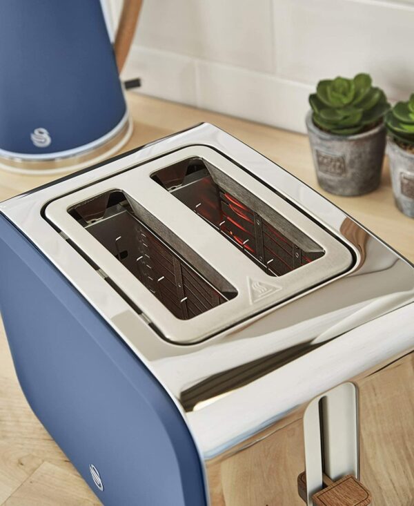 Swan ST14610BLUN Nordic 2 Slice Toaster with Defost,Reheat,Cancel Functions, Cord Storage, 900W, Blue