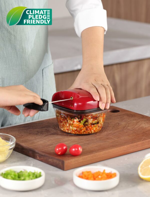 Manual Pull Food Chopper, Hand Pull String Onion Chopper Dicer for Kitchen, Easy Cleaning food Chopper for Vegetables, Fruits (500 ML)