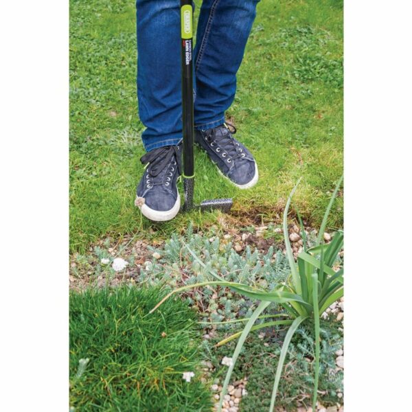 Draper Carbon Steel Lawn Edging Tool | Garden and Allotment Grass Border Edger | Long Handled Half Moon Lawn Edger | Heavy Duty Garden Tools | 88797
