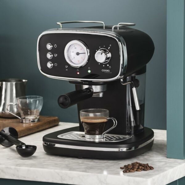Cooks Professional 15 Bar Retro Coffee Espresso Machine | Coffee Machine with Steam Wand | Built in Temperature Gauge | Black