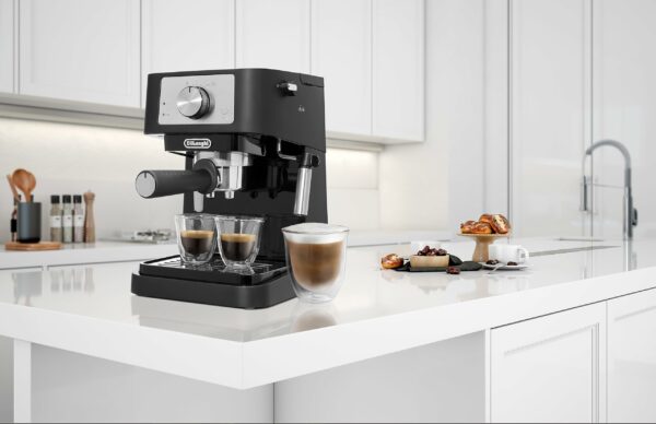 De'Longhi Stilosa EC260.BK, Traditional barista Pump Espresso Coffee Machine, Black