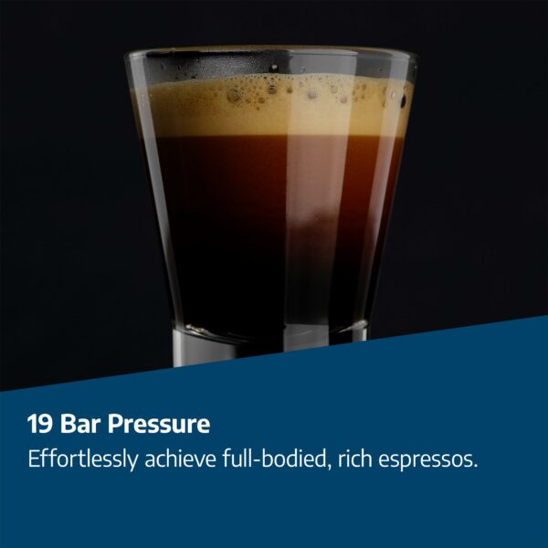Beko CaffeExperto Bean to Cup Coffee Espresso Machine CEG7302B | Black | Colour Touch Screen Display | 2L Capacity |19 Bar Pressure | 2 Coffee Nozzles & Milk Frother