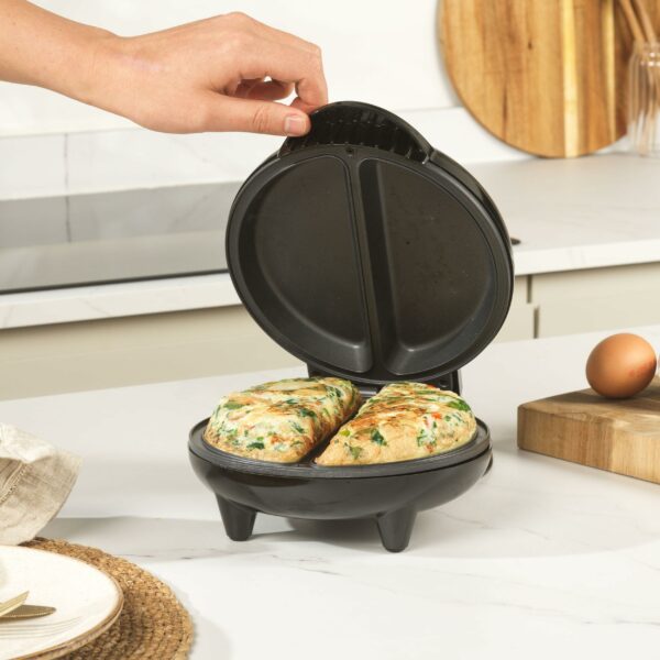 Salter Dual Omelette Maker – Non-Stick Deep Fill Cooking Plates, Double Egg Cooker, Makes 2 Omelettes, No Flipping Required, Cook With Little To No Oil, Fast Preheat, Easy Clean, 750W, EK2716