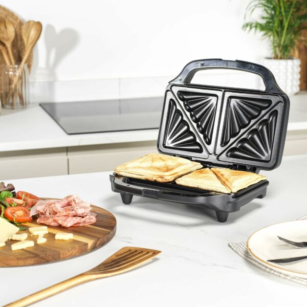 Salter Sandwich Toaster – Non-Stick, Deep Fill Toastie Maker, Cook 2 Toasted Sandwiches Together, 4 Slice Grill Press
