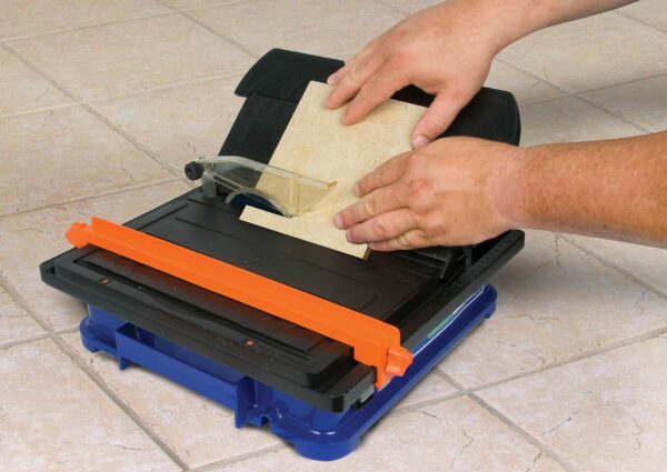 Vitrex 103402NDE Torque Master Power Cutter (diamond cutting blade) splash guard with a variable height adjustments