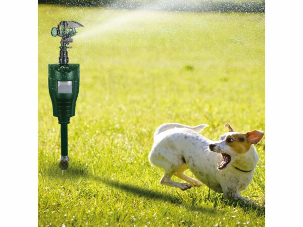 GARDIGO® Water Jet Animal Repellent | Bird Repellent, Heron Repellent, Cat Repellent Garden | Motion Activated Sprinkler | Up to 10m Range | Pigeon Deterrent Heron Scarer | Batteries Included
