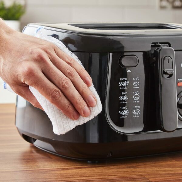 Swan SD6080BLKN 2.5 Litre Deep Fat Fryer with Viewing Window, Adjustable temperature controls, Easy Clean, 1800W, Black