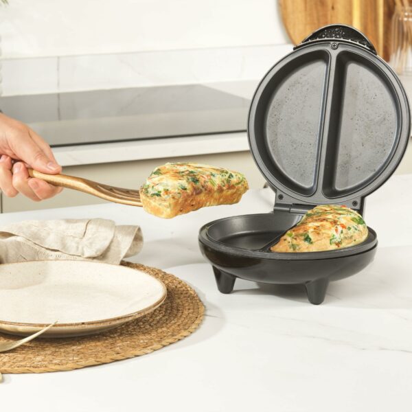 Salter Dual Omelette Maker – Non-Stick Deep Fill Cooking Plates, Double Egg Cooker, Makes 2 Omelettes, No Flipping Required, Cook With Little To No Oil, Fast Preheat, Easy Clean, 750W, EK2716