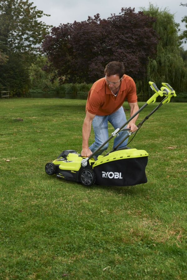 Ryobi RLM16E36H 1600W 36cm Lawnmower, [Amazon Exclusive],Hyper Green