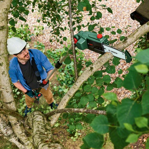 Bosch Cordless Pruner Universal Chain Pole 18 (battery 2.5 Ah, 18 Volt System, in carton packaging)