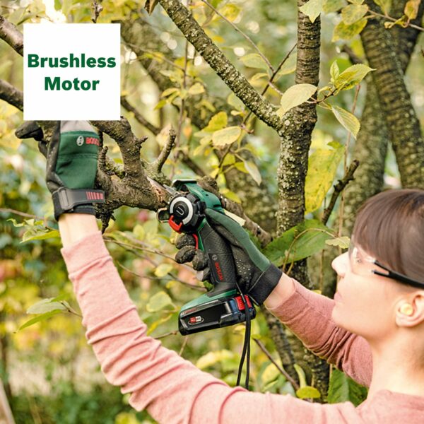 Bosch Home and Garden 18 Nanoblade Cordless Saw Advancedcut, 18 Volt System, in Carrying Case, Green