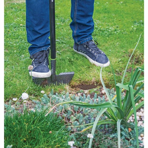 Draper Carbon Steel Lawn Edging Tool | Garden and Allotment Grass Border Edger | Long Handled Half Moon Lawn Edger | Heavy Duty Garden Tools | 88797