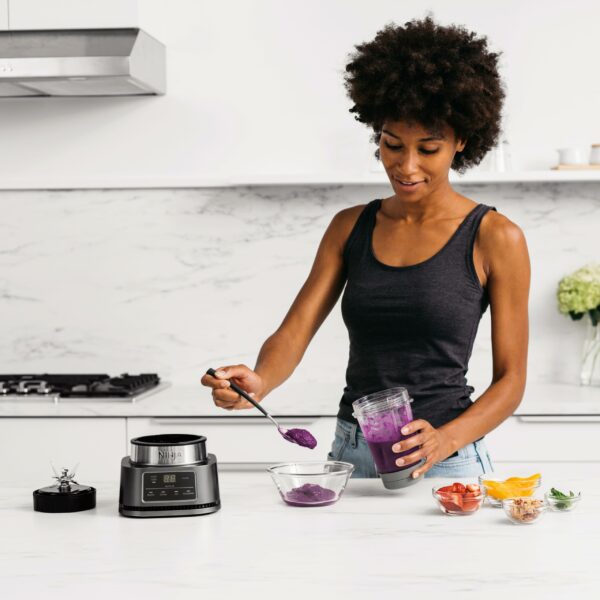 Ninja Foodi Power Nutri Blender 2-in-1, Blend Smoothie Bowls, Thick Spreads & Frozen Drinks, Automatic Programs, 700ml Cup & 400ml Bowl with with Power Paddle, 1100W, Silver CB100UK