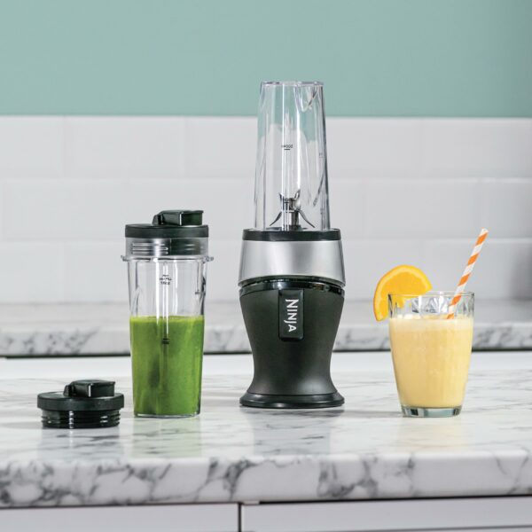 Ninja 700 W Slim Blender & Smoothie Maker, 2 x 470 ml cups with spout lids, personal blender, crush ice & frozen fruit, silver/black, QB3001UKS