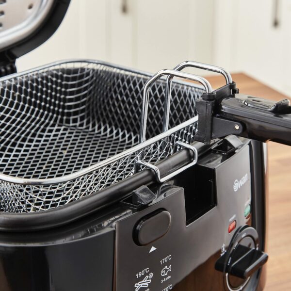 Swan SD6080BLKN 2.5 Litre Deep Fat Fryer with Viewing Window, Adjustable temperature controls, Easy Clean, 1800W, Black