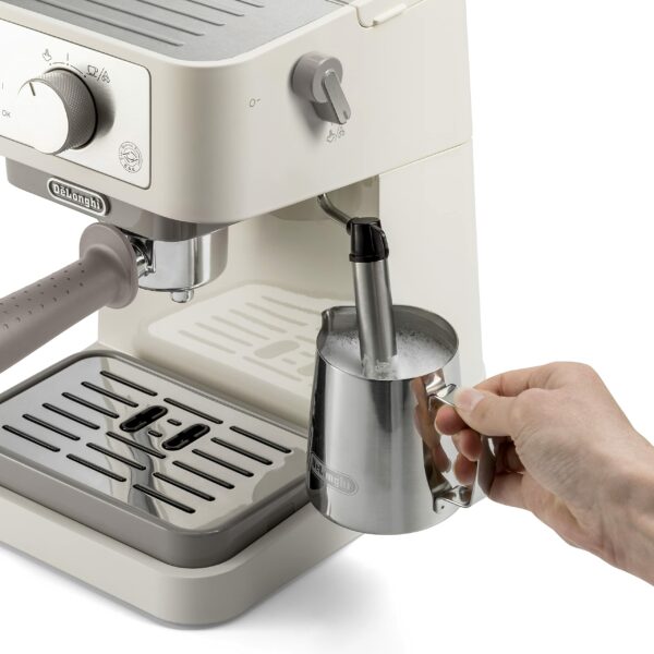 De'Longhi Manual Coffee Machine Stilosa EC260.CR, 15 Bar Pressure, Cappuccino System, Automatic Switch-Off, Compatible with ESE pods, 2 Level Tray, Capacity 1L Cream