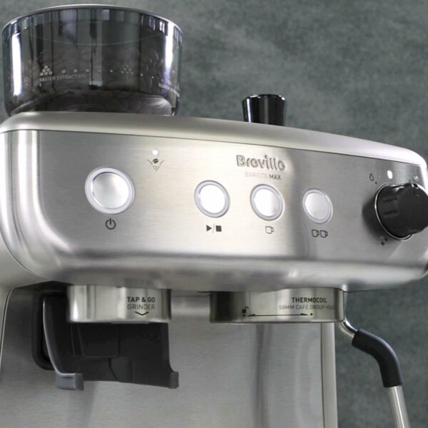 Breville Barista Max Espresso Machine , Latte & Cappuccino Coffee Maker with Integrated Bean Grinder & Steam Wand , 2.8 L Water Tank , 15 Bar Italian Pump , Stainless Steel