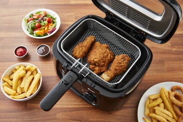 Swan SD6080BLKN 2.5 Litre Deep Fat Fryer with Viewing Window, Adjustable temperature controls, Easy Clean, 1800W, Black