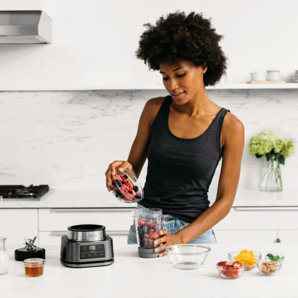 Ninja Foodi Power Nutri Blender 2-in-1, Blend Smoothie Bowls, Thick Spreads & Frozen Drinks, Automatic Programs, 700ml Cup & 400ml Bowl with with Power Paddle, 1100W, Silver CB100UK