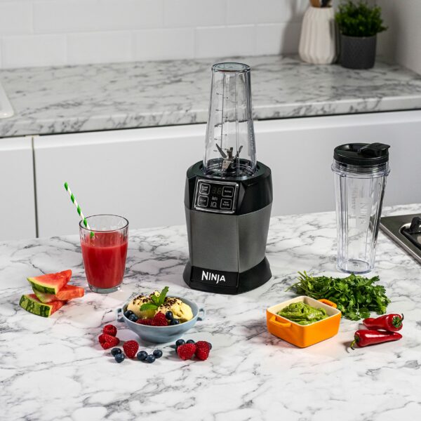 Ninja Blender with 2 Automatic Programs: Blend & Max Blend, Pulse Setting, 2x 700ml Cups with Spout Lids, 1000W, Dishwasher Safe Parts, Smoothie Maker, Auto-iQ, Black BN495UK