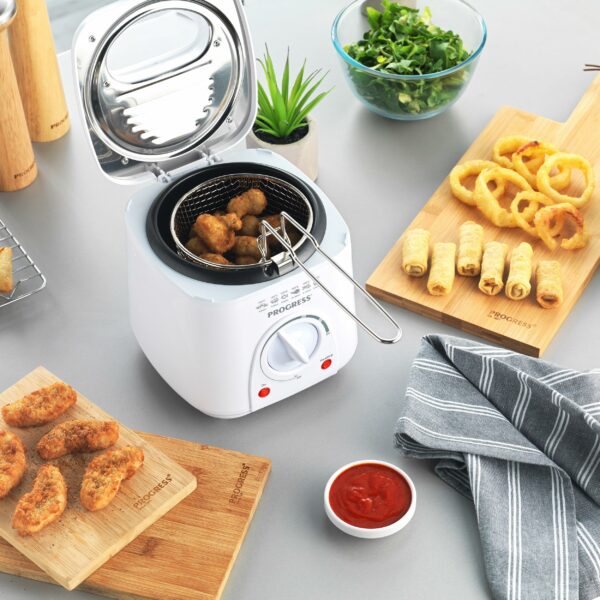 Progress EK2969P Electric 1L Mini Deep Fat Fryer - Removable Cooking Basket, Easy Clean, Non-Slip, Variable Temperature Control to 190°, Non-Stick Oil Tank, Detachable Handle, Countertop Chip Pan