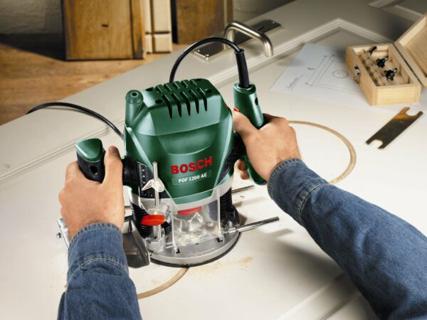 Bosch Home and Garden router POF 1200 AE (1200 W, in carton packaging)